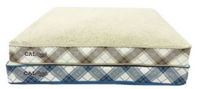 C-A-L Logo Gusseted Pet Bed 40-In x 30-In
