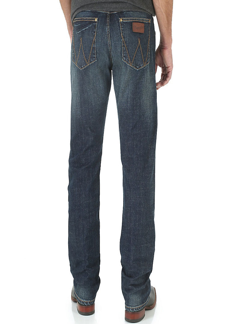 Wrangler Men's Retro Slim Fit Straight Leg Jean