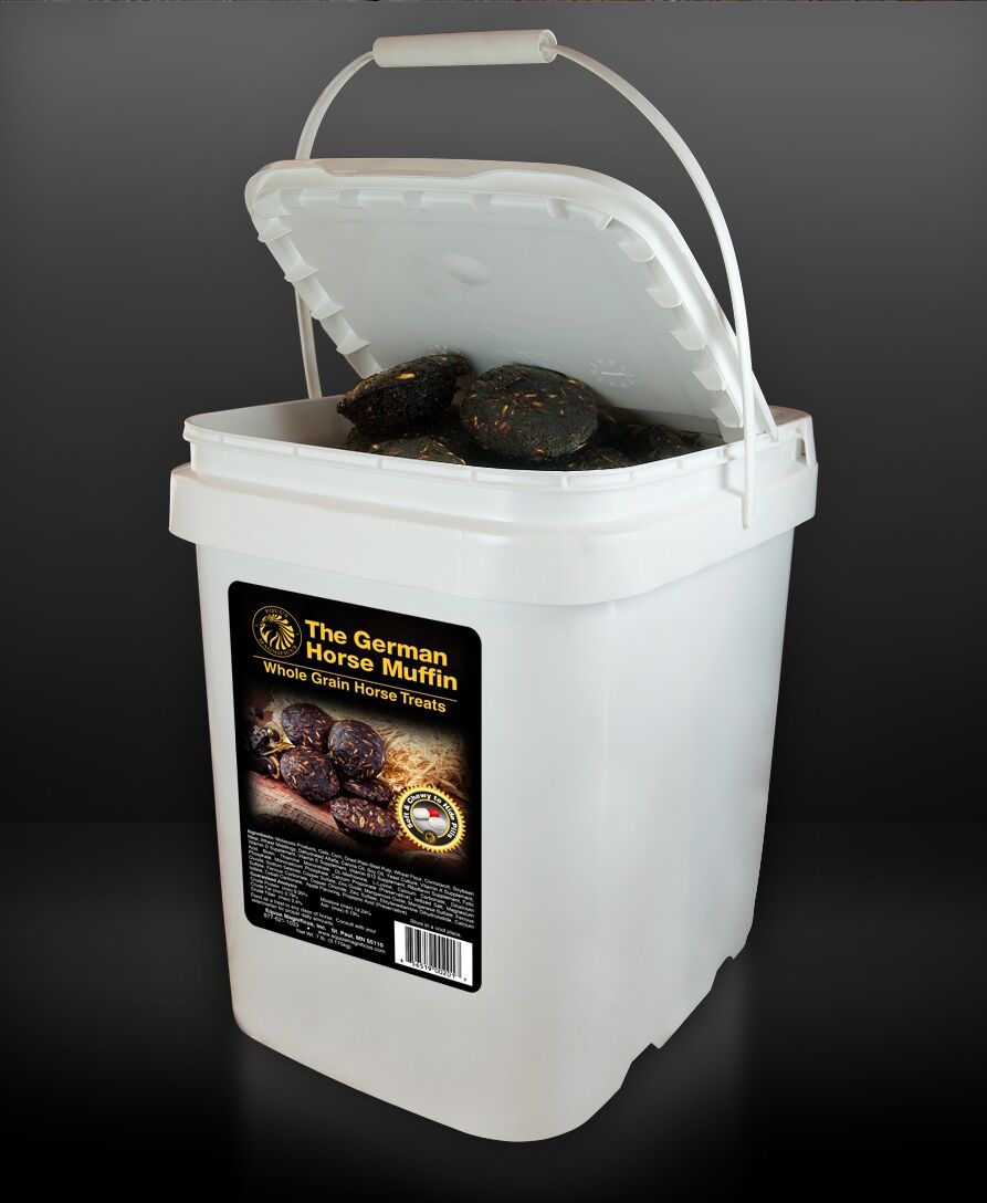 German Horse Muffin EZ Open Bucket, 14-Lb