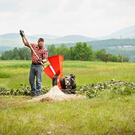 PRO 400 4-In Gas Chipper Shredder