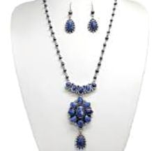 Wyo-Horse Women's Balances Turquoise Pendant on Rosary Chain Set