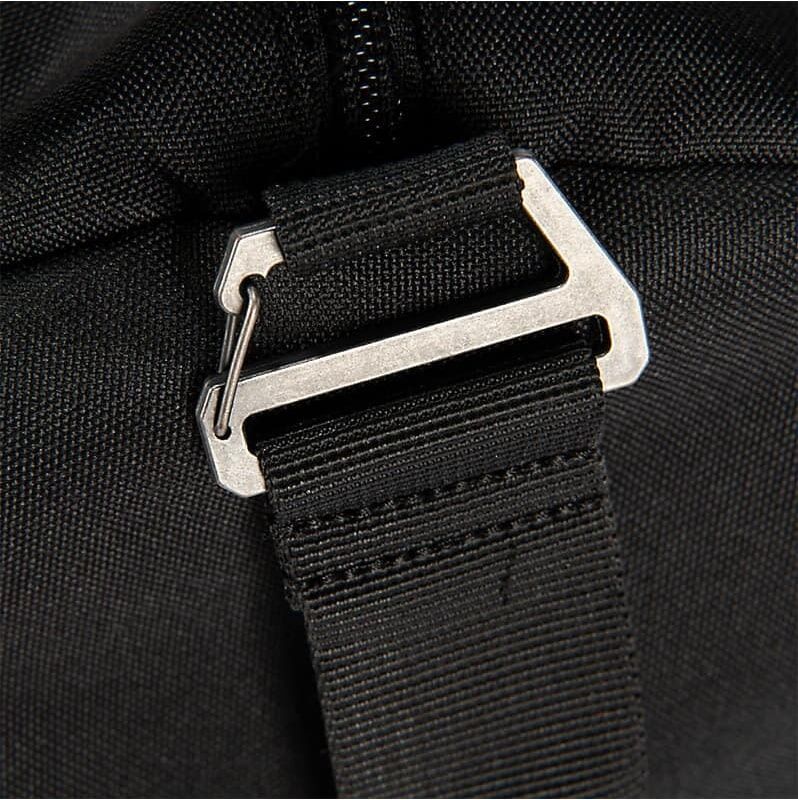 Carhartt 25-L Classic Round Duffel in Black