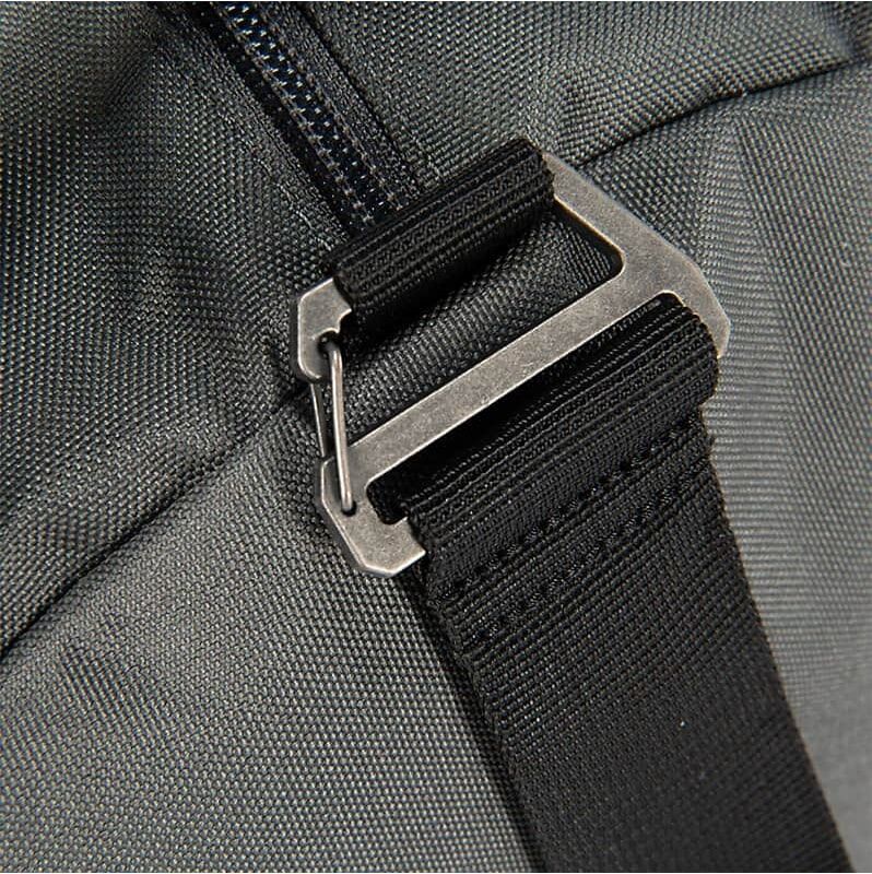 Carhartt 60-L Classic Round Duffel in Carhartt Brown