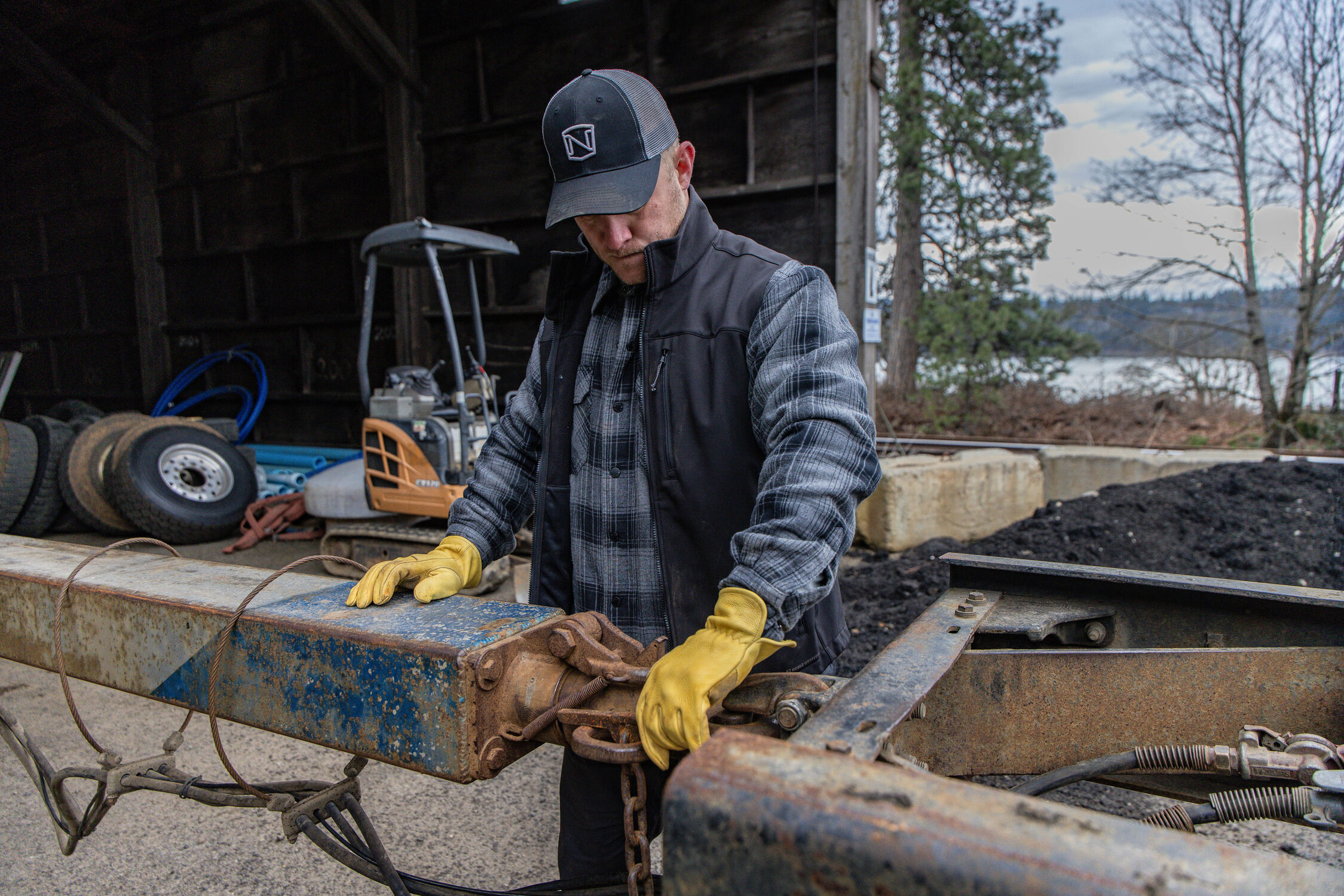 Noble Outfitters Men's Cowhide Heavy Duty Pro Work Glove