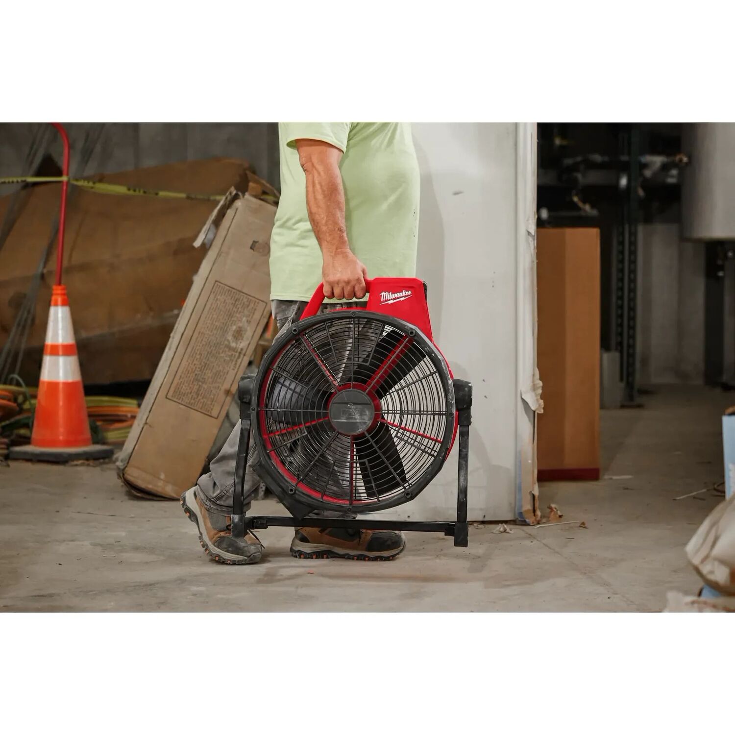 Milwaukee M18 Brushless 18-In Fan