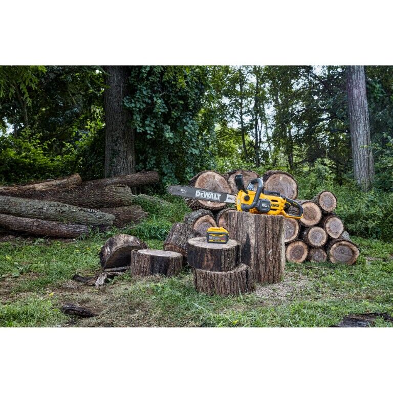 DEWALT 60V Max Brushless Cordless Chainsaw (Tool Only), 20-In