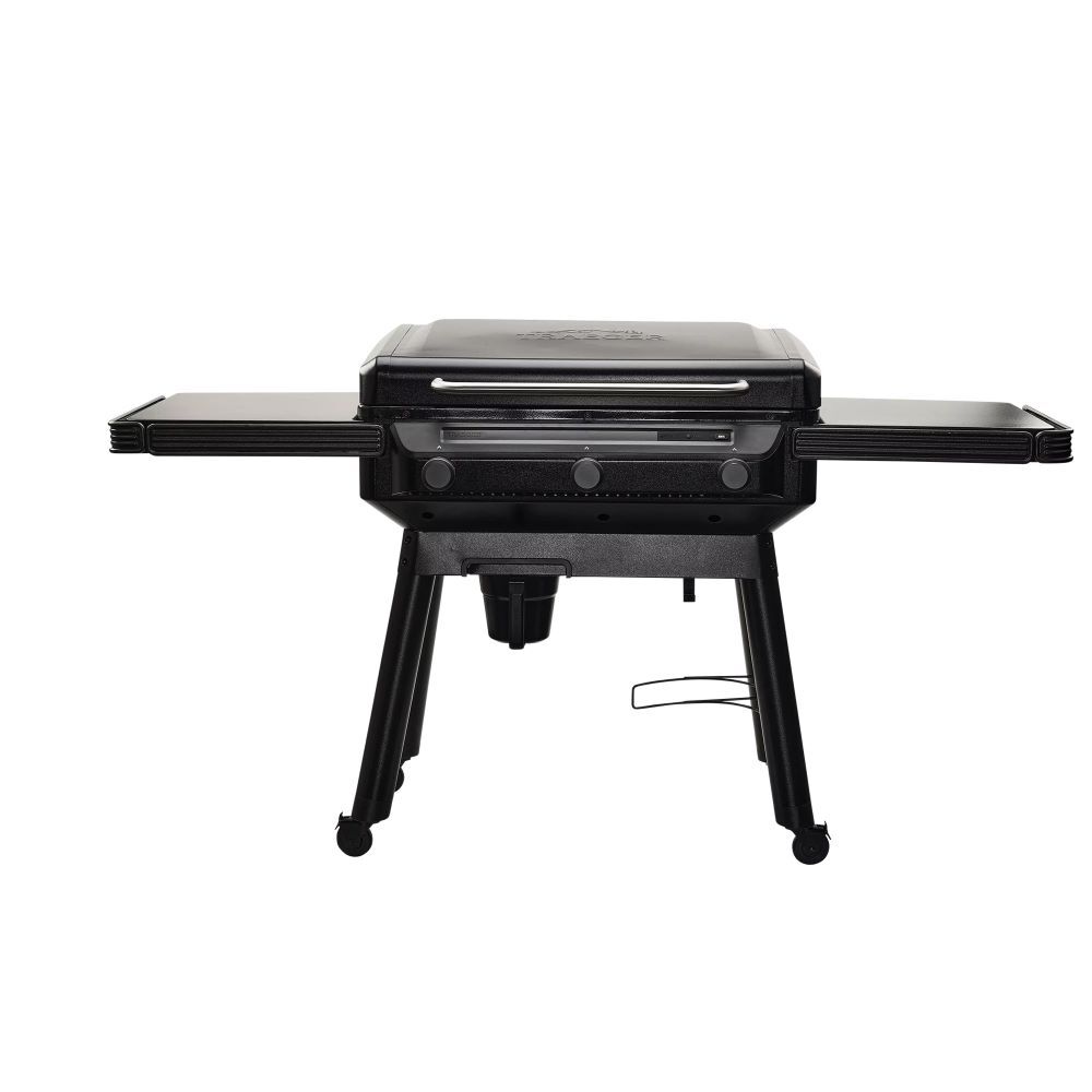 Traeger Flatrock 3 Burner Propane Griddle